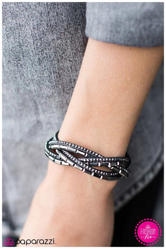 Paparazzi Bracelet ~ The Wow Factor - Black