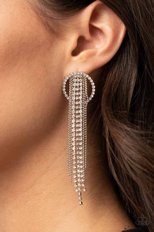 Paparazzi Earring LOP Jan 2021 ~ Dazzle by Default - White