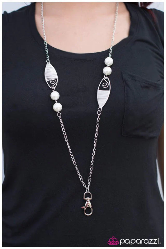 Paparazzi Necklace ~ A Dash Of Class - White