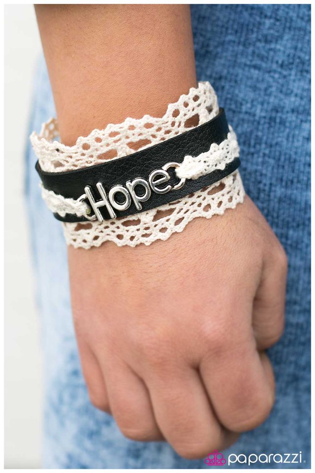 Paparazzi Bracelet ~ Finding Hope - Black
