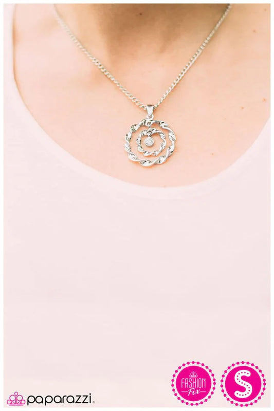 Paparazzi Necklace ~ Rip Curl - Silver
