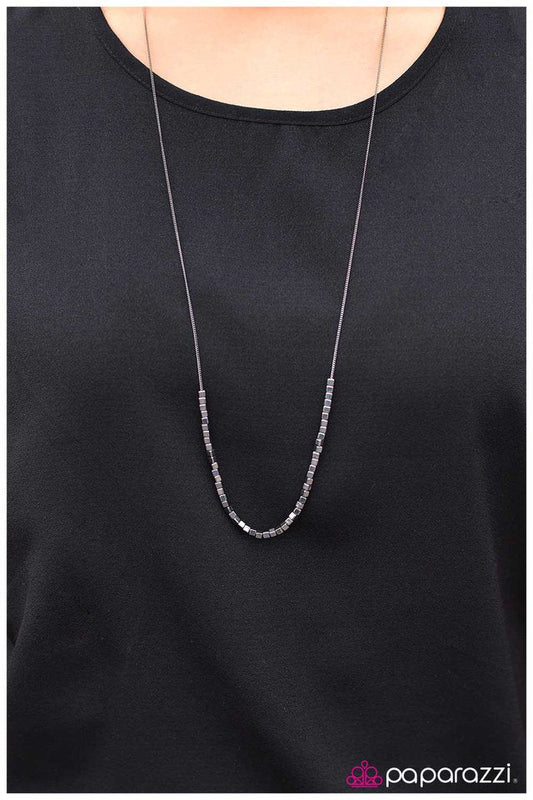 Paparazzi Necklace ~ The Bold and The Beautiful - Black