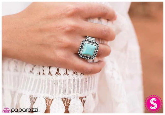 Paparazzi Ring ~ Desert Spring - Blue