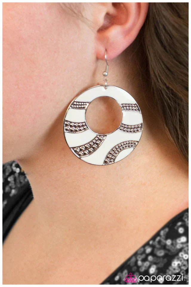 Paparazzi Earring ~ Dazed and Confused - White