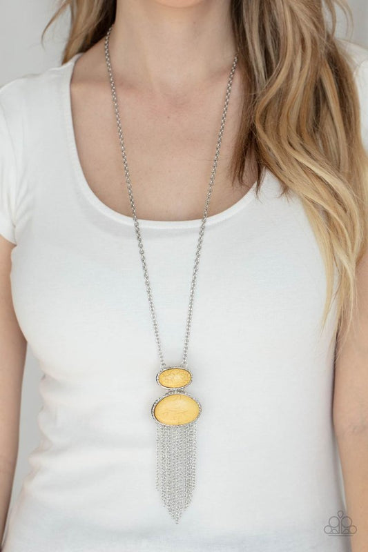 ���Meet Me At Sunset - Yellow - Paparazzi Necklace Image