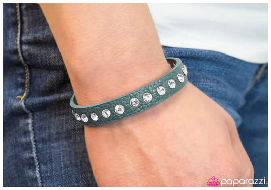 Paparazzi Bracelet ~ No Glitz, No Glory - Blue