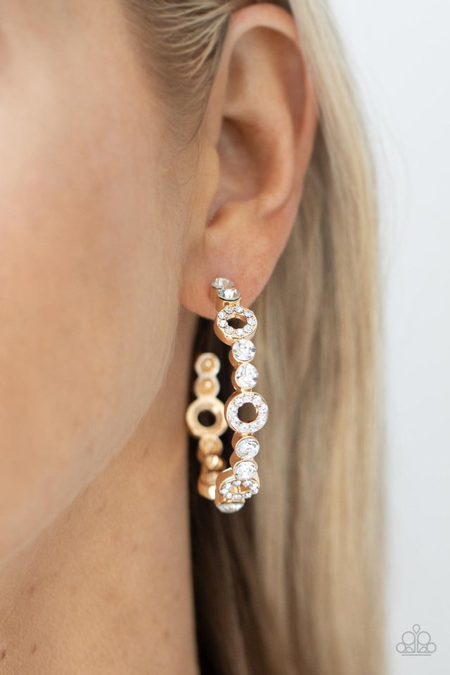 ���Swoon-Worthy Sparkle - Gold - Paparazzi Earring Image