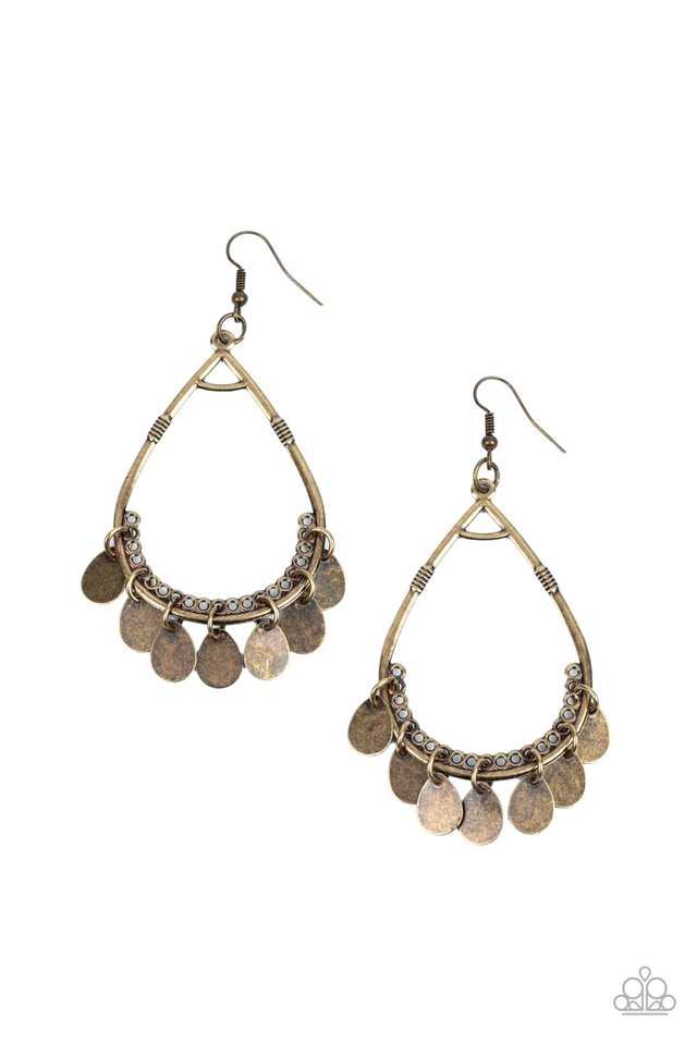 Meet Your Music Maker - Brass - Paparazzi Earring Image