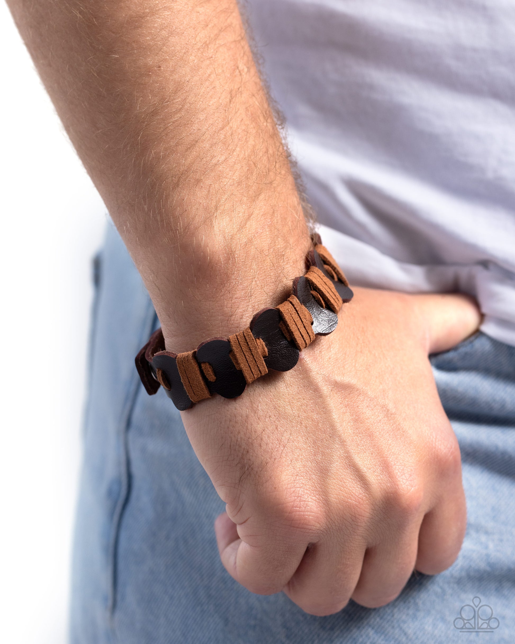 ​Alpine Adventurer - Paparazzi Bracelet Image