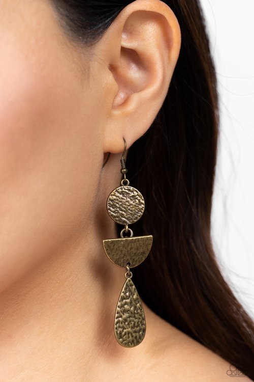 Artisanal Allure - Brass - Paparazzi Earring Image