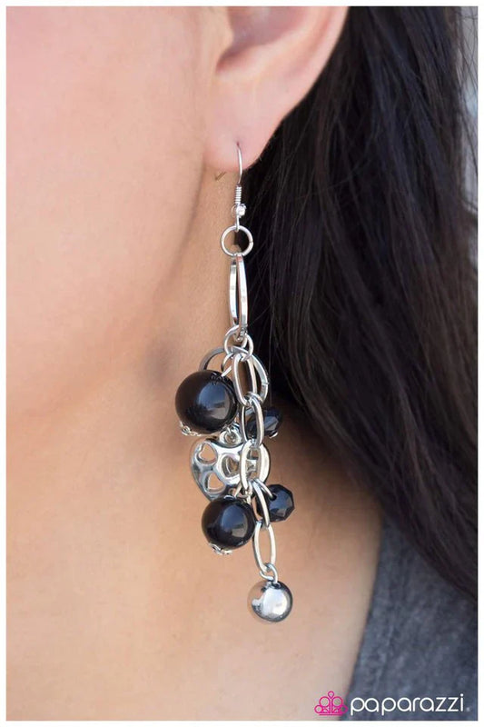 Paparazzi Earring ~ Missing You - Black