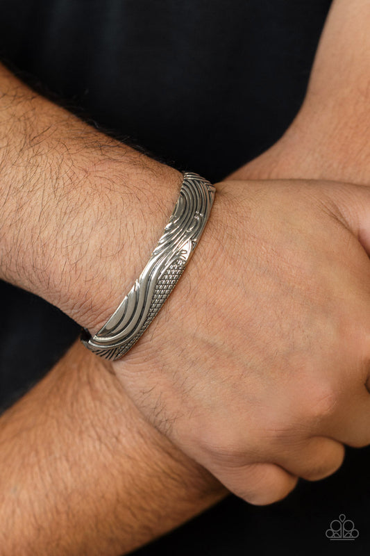 Paparazzi Bracelet ~ Tidal Trek - Silver