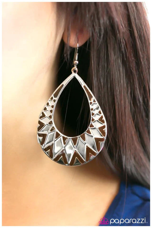 Paparazzi Earring ~ Shattered - Brown