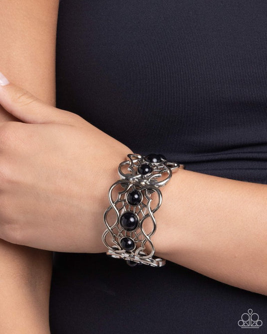 Very Versailles - Black - Paparazzi Bracelet Image