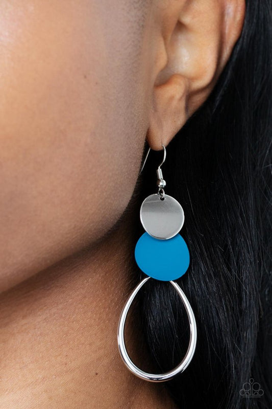 ���Retro Reception - Blue - Paparazzi Earring Image