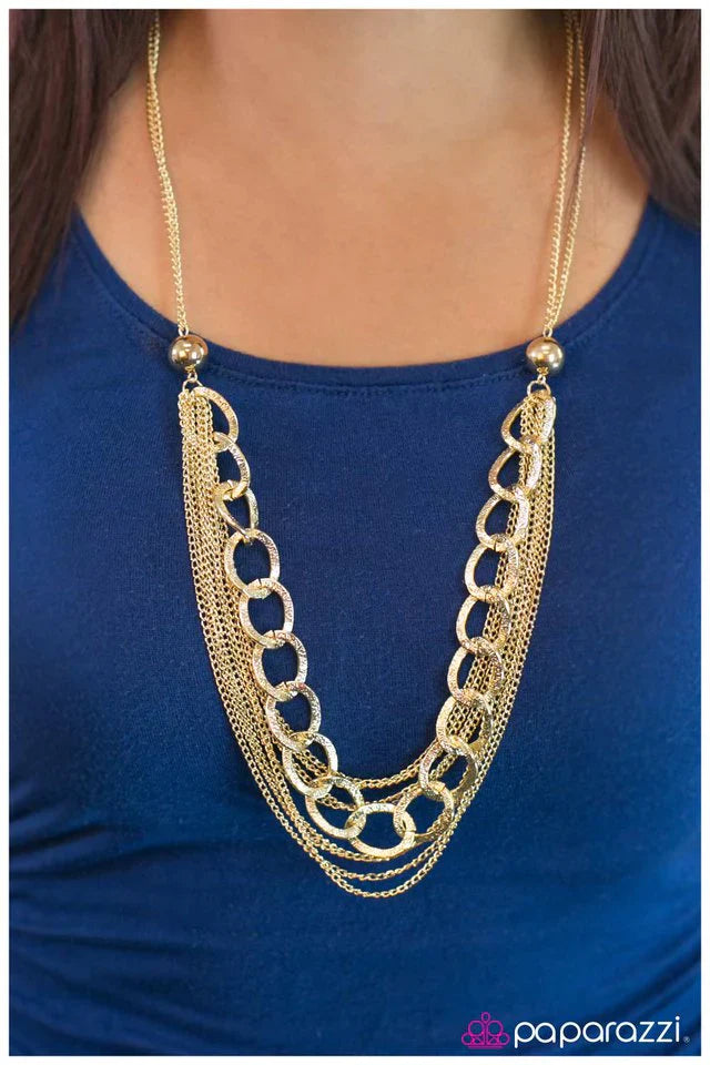 Paparazzi Necklace ~ Through Thick or Thin - Gold