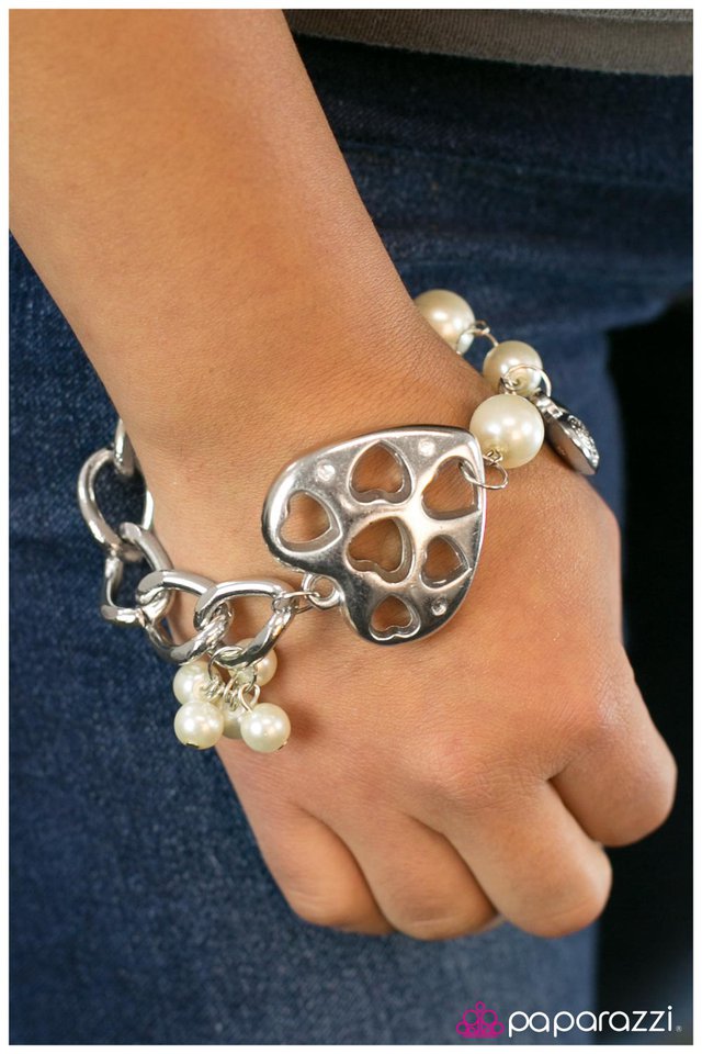 Paparazzi Bracelet ~ From The Bottom Of My Heart - White