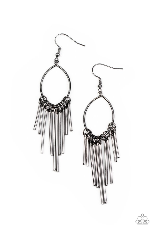 Mood Swing - Black - Paparazzi Earring Image