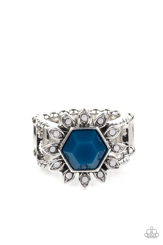 ���Wonderfully Wallflower - Blue - Paparazzi Ring Image