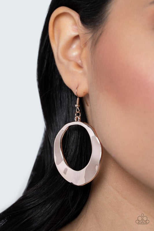 Urban Eclipse - Rose Gold - Paparazzi Earring Image