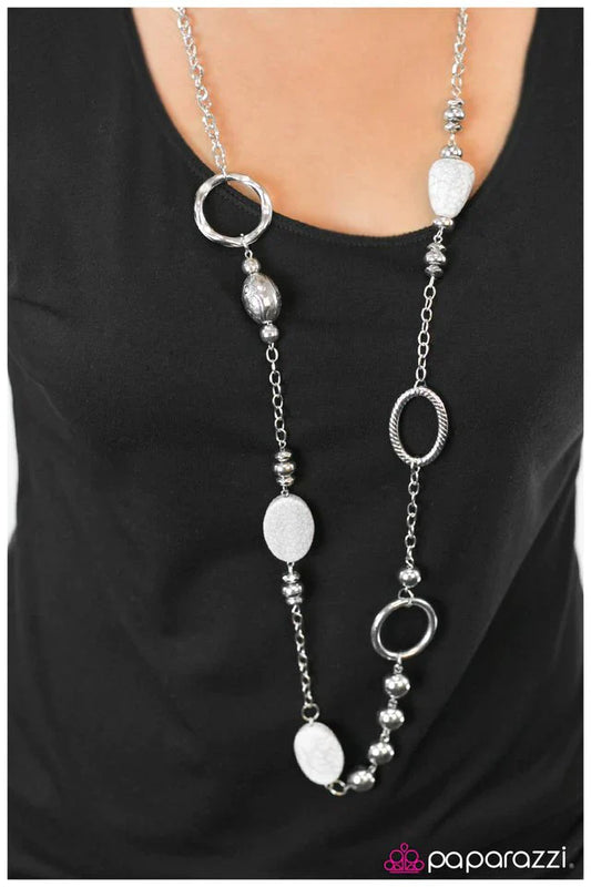 Paparazzi Necklace ~ Make the Most Of It - White