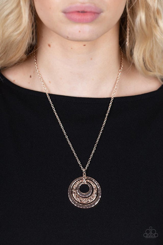 ​Totally Tulum - Rose Gold - Paparazzi Necklace Image