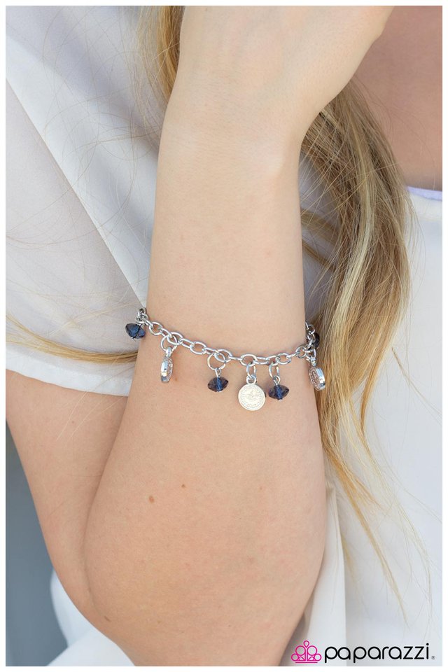 Paparazzi Bracelet ~ The Euro - Blue