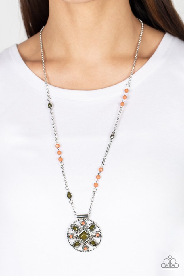 ���Sierra Showroom - Green - Paparazzi Necklace Image