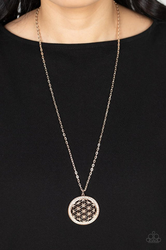 ​Tearoom Twinkle - Rose Gold - Paparazzi Necklace Image