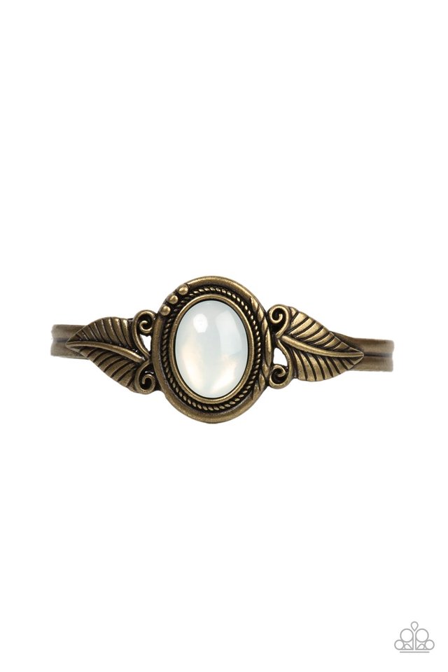 ���Serendipitous Sojourn - Brass - Paparazzi Bracelet Image