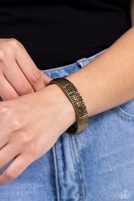 ​Record-Breaking Bling - Brass - Paparazzi Bracelet Image