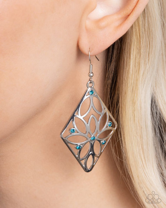 Pumped Up Posies - Blue - Paparazzi Earring Image