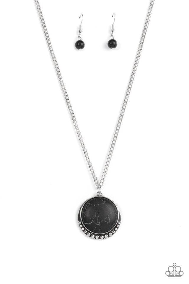 Mojave Moon - Black - Paparazzi Necklace Image