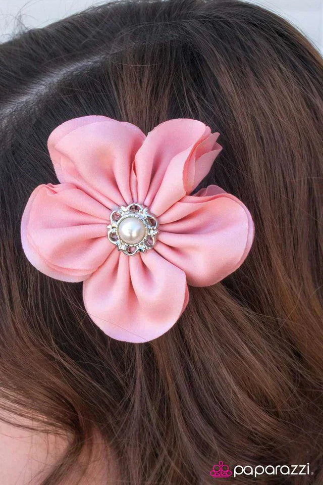 Paparazzi Hair Accessories ~ Bye Bye Birdie - Pink