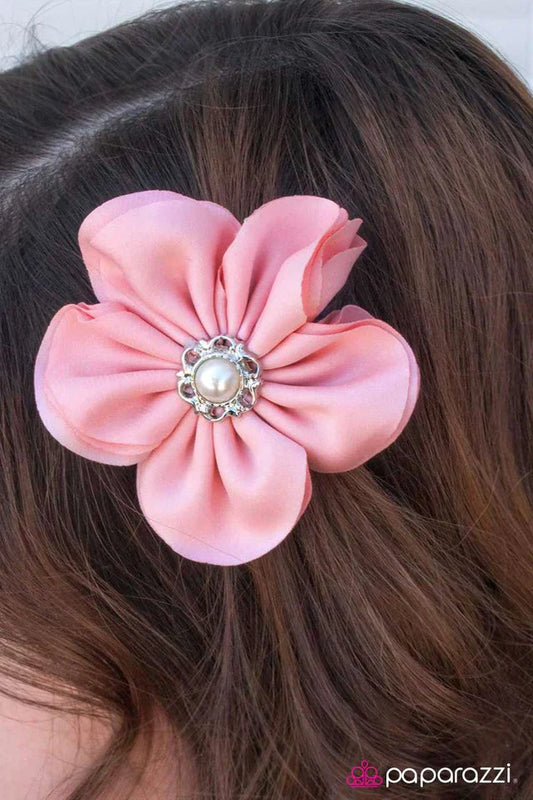 Paparazzi Hair Accessories ~ Bye Bye Birdie - Pink