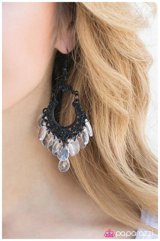 Paparazzi Earring ~ Drop It! - White
