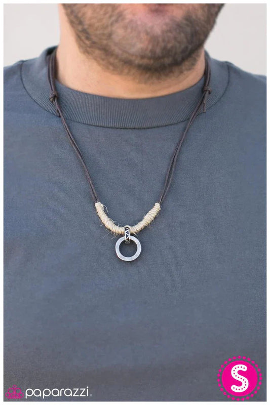 Paparazzi Necklace ~ Top-KNOTCH - Black