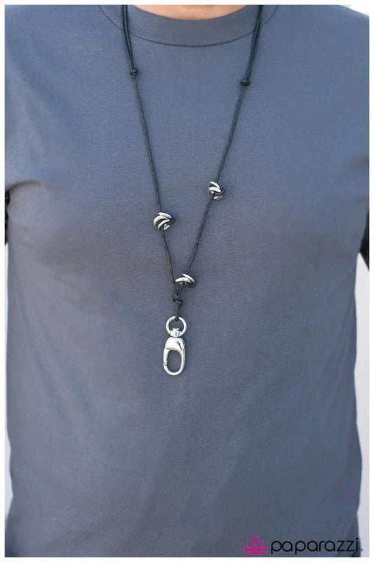 Paparazzi Necklace ~ The Working Man - Black