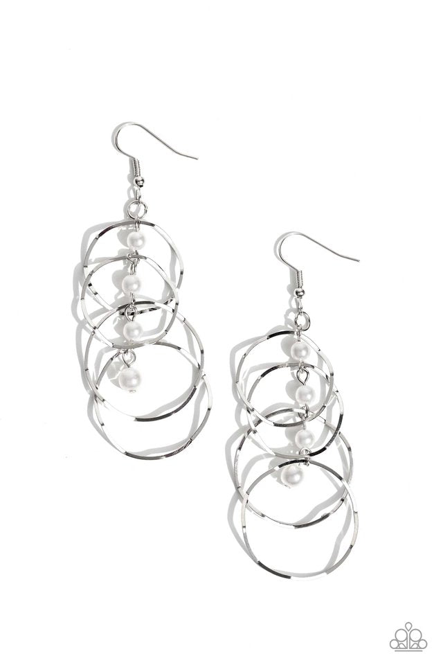 Pearl Palooza - White - Paparazzi Earring Image