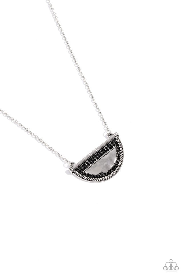 Raise Your Banner - Black - Paparazzi Necklace Image