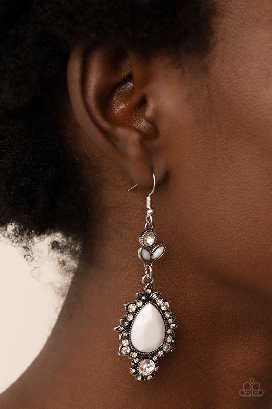 SELFIE-Esteem - White - Paparazzi Earring Image