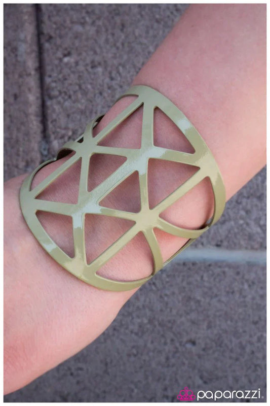 Paparazzi Bracelet ~ A Force To Be Reckoned With - Green