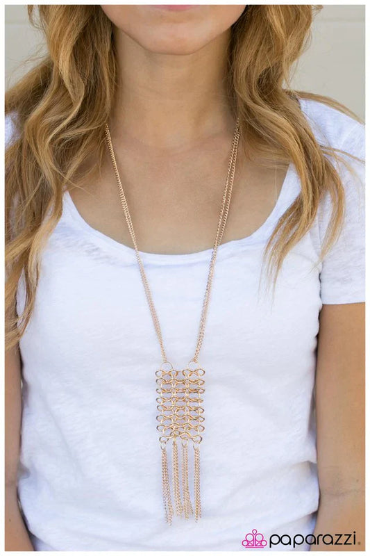 Paparazzi Necklace ~ The Interweb - Gold