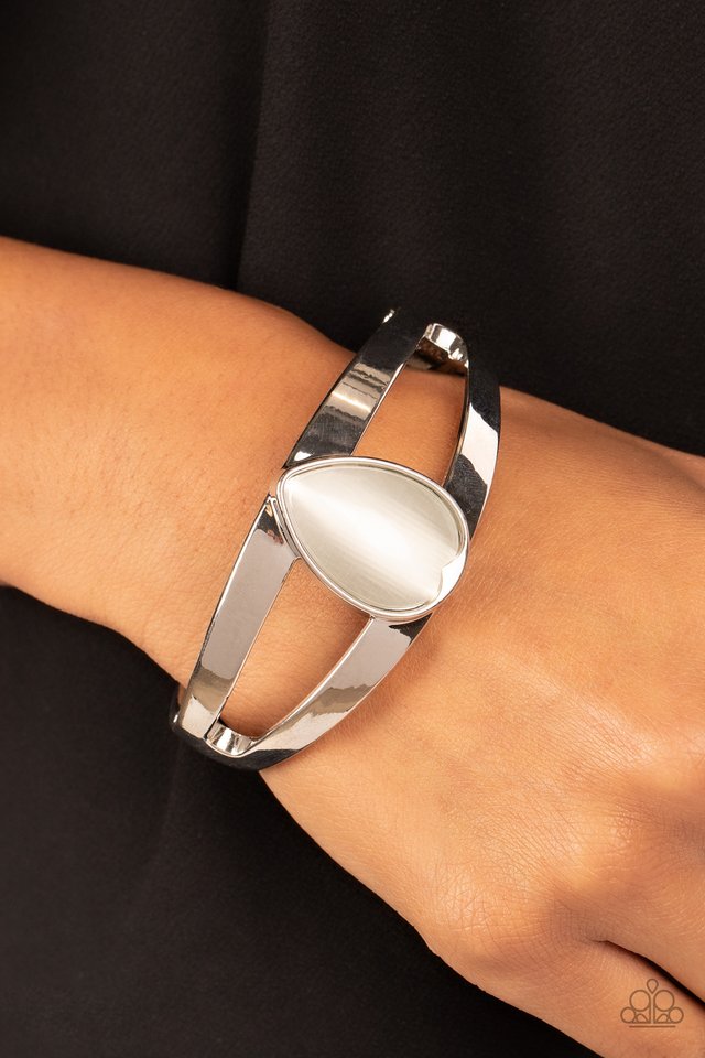 Enhanced Enchantment - White - Paparazzi Bracelet Image