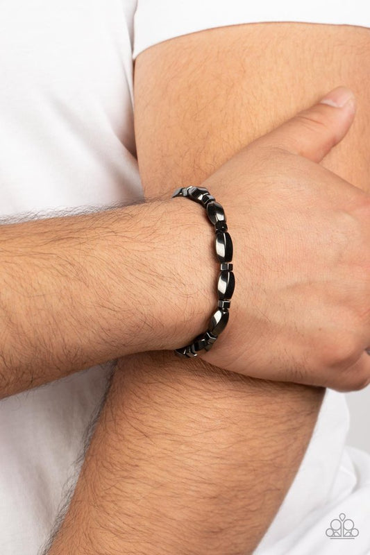 Magnetic Mantra - Black - Paparazzi Bracelet Image
