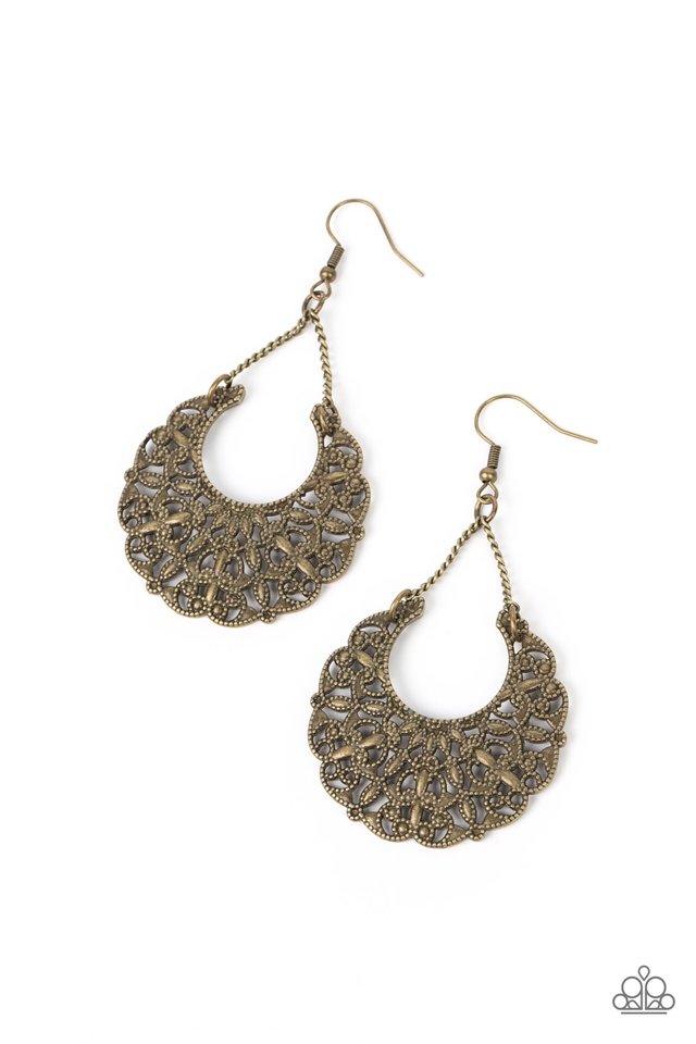 Country Cornucopia - Brass - Paparazzi Earring Image