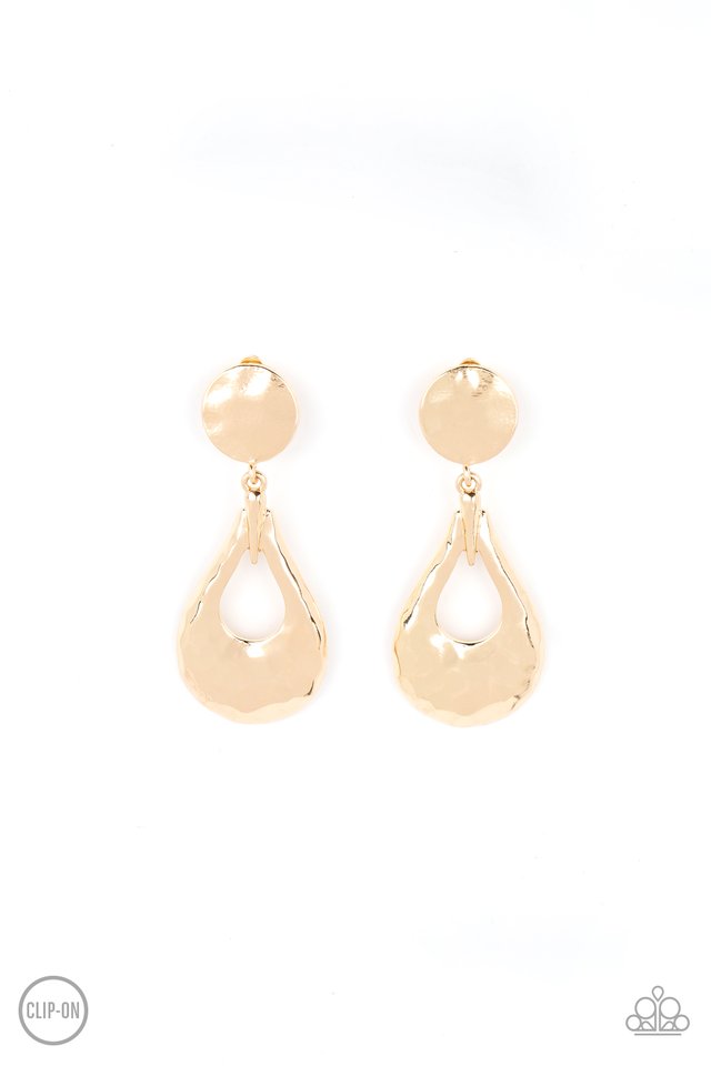 Metallic Magic - Gold - Paparazzi Earring Image