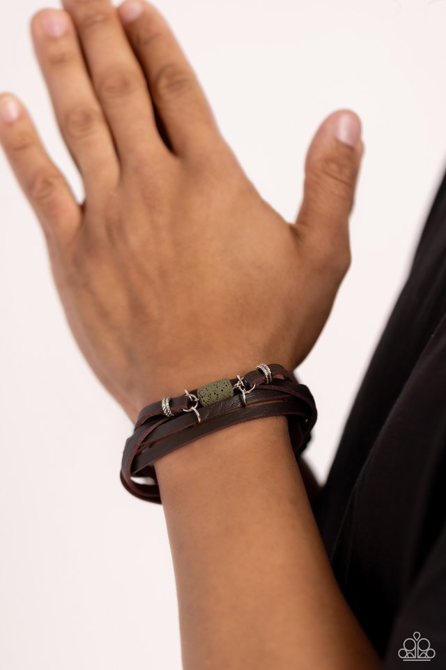 Metamorphic Monument - Green - Paparazzi Bracelet Image