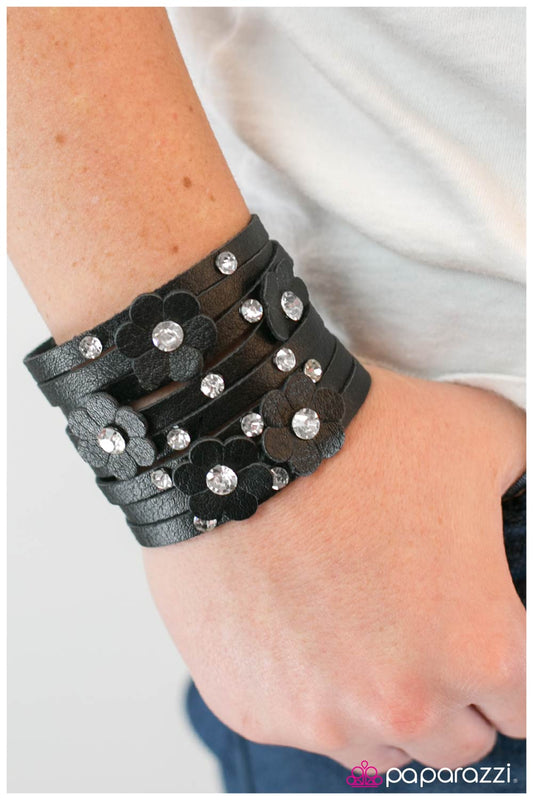 Paparazzi Bracelet ~ Dont Cramp My Style  - Black