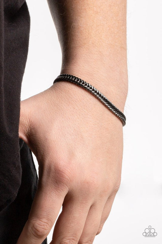 City Crusader - Black - Paparazzi Bracelet Image